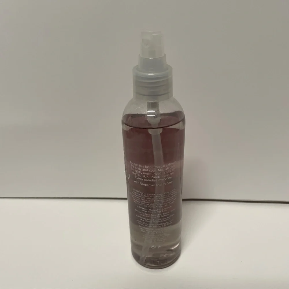 Victoria's Secret Grapefruit Kiss Silkening Body Splash 8oz Limited Edition